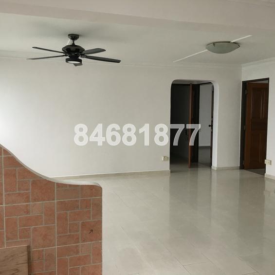Yishun Street 72 thumbnail photo